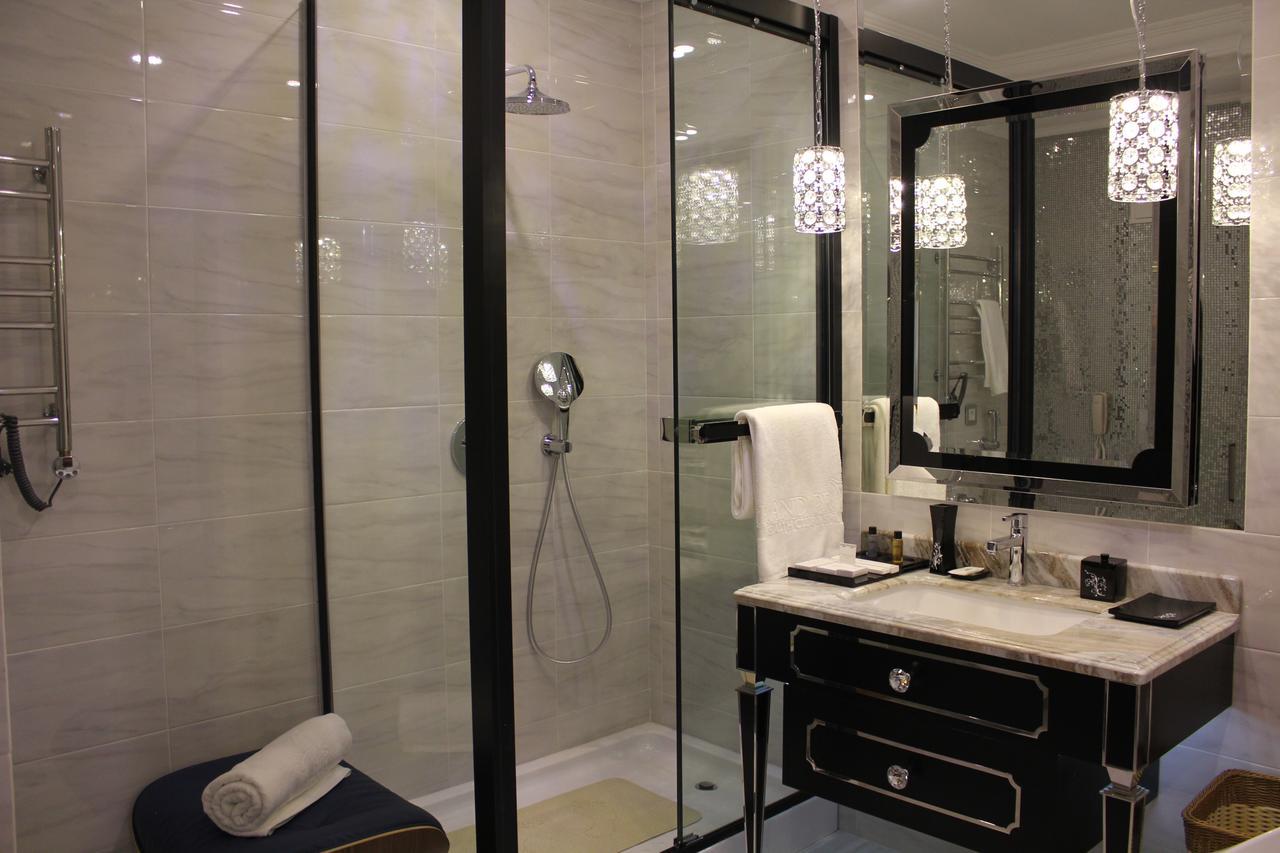 Boutique Hotel Health Club&Spa Grand Prix Astana Exteriör bild