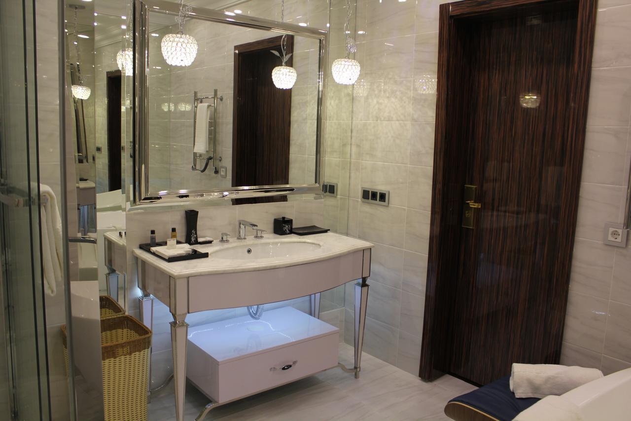 Boutique Hotel Health Club&Spa Grand Prix Astana Exteriör bild