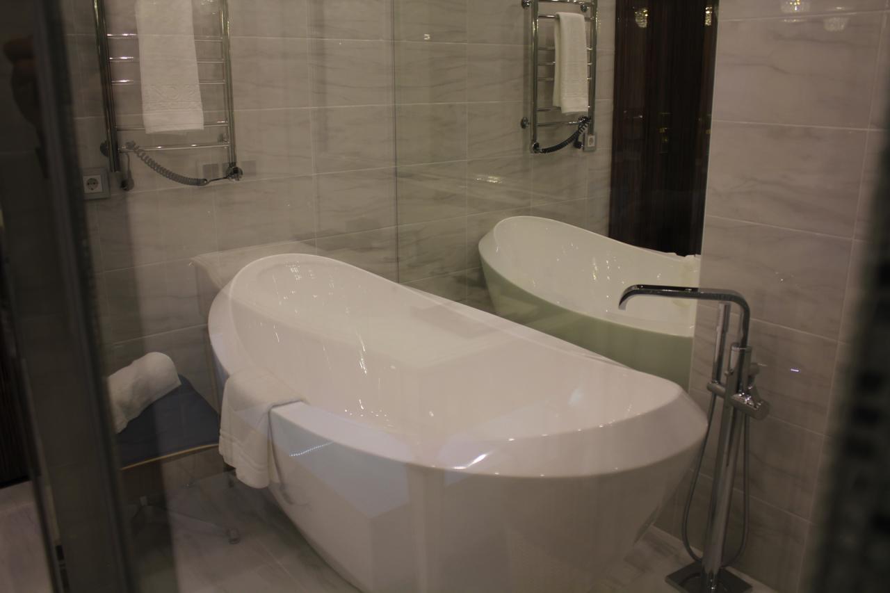 Boutique Hotel Health Club&Spa Grand Prix Astana Exteriör bild
