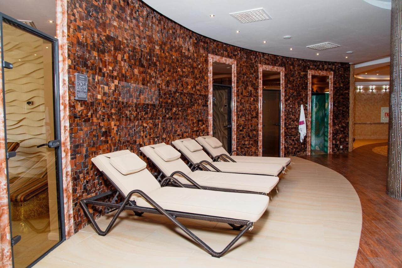 Boutique Hotel Health Club&Spa Grand Prix Astana Exteriör bild