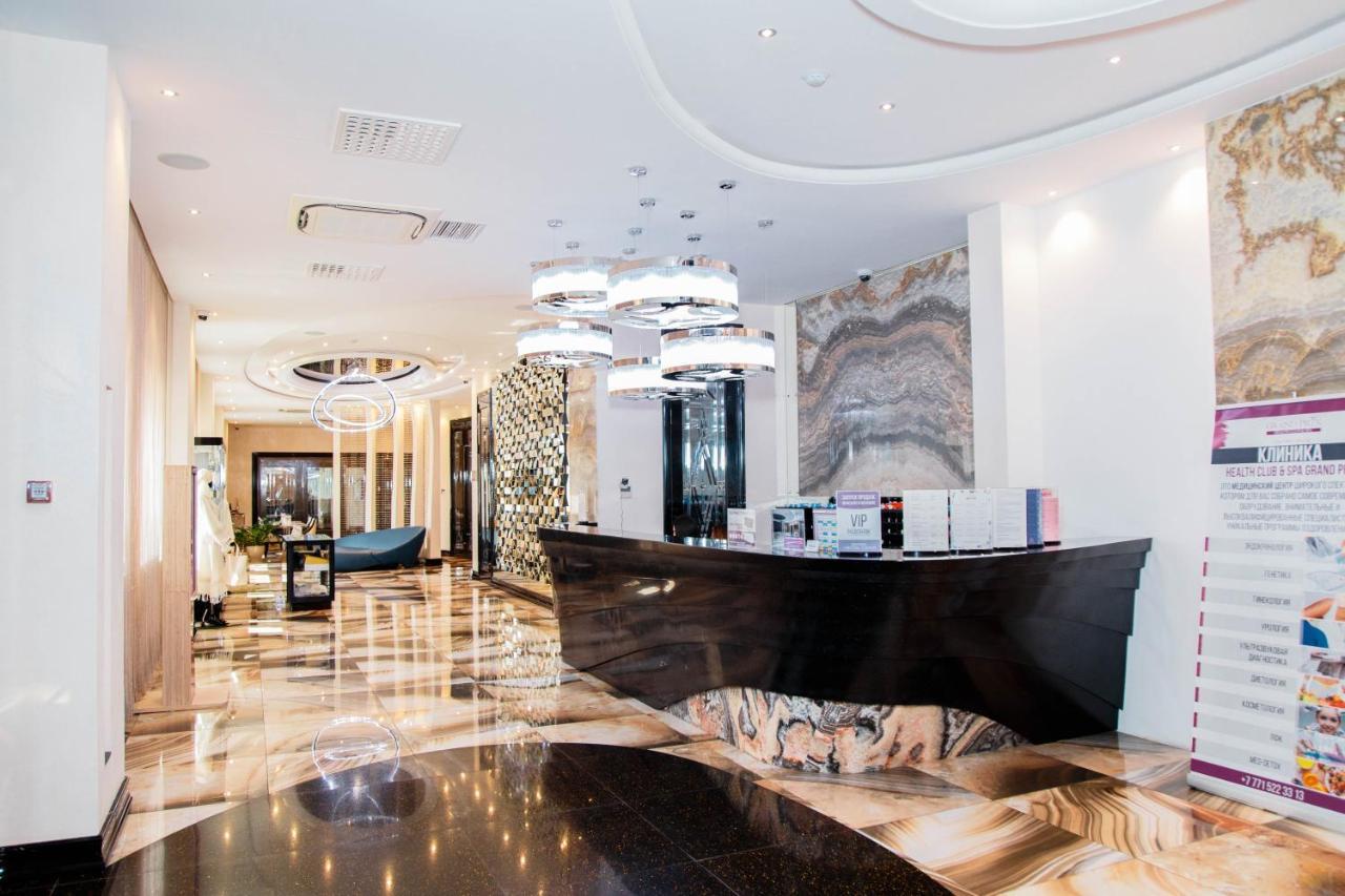 Boutique Hotel Health Club&Spa Grand Prix Astana Exteriör bild